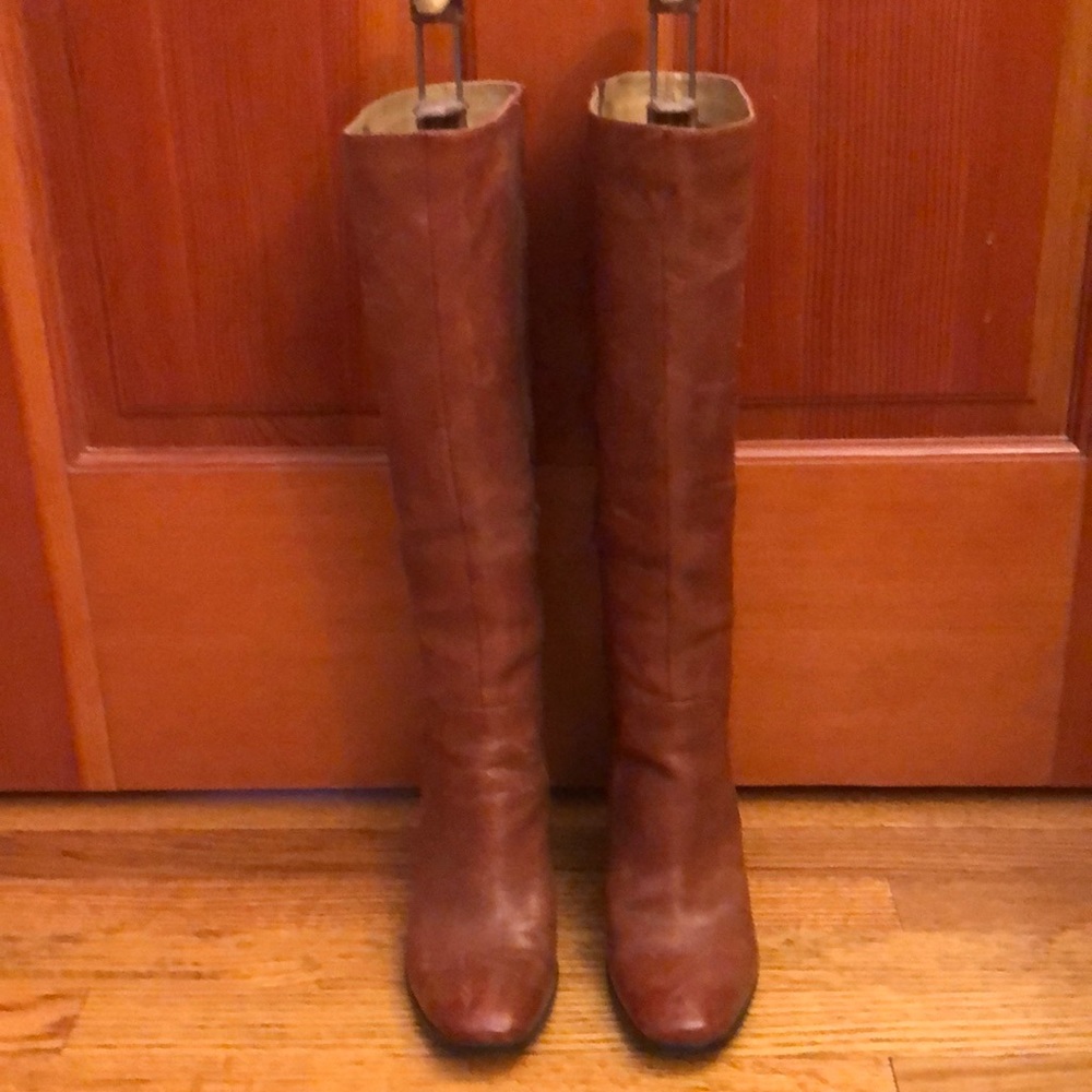 NINE WEST brown boots